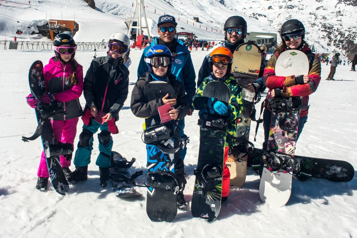 Snowboard group classes