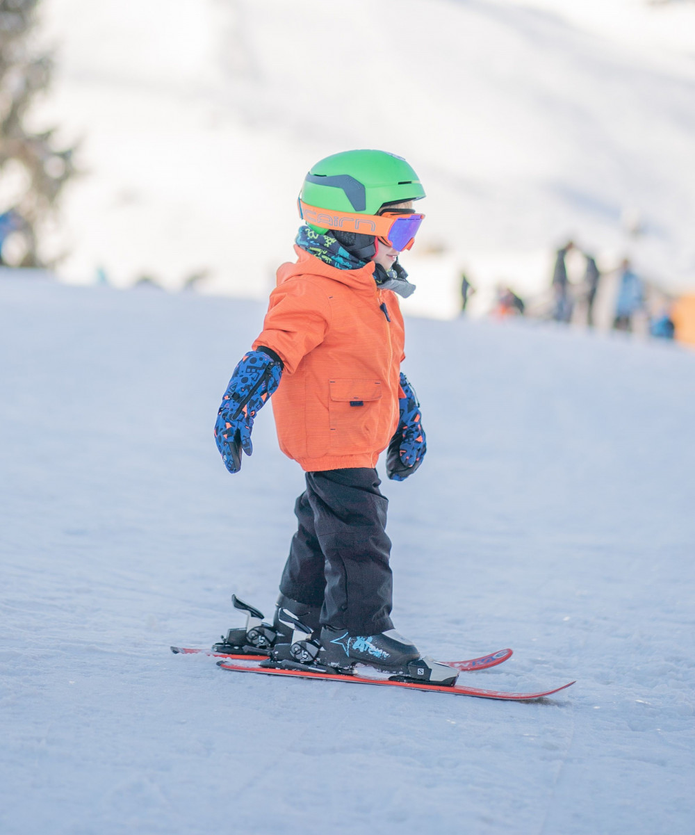 EQUIPMENT OUT OF PACK KID