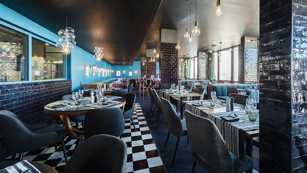 °F7 Rotisserie restaurant °F7 Rotisserie restaurant