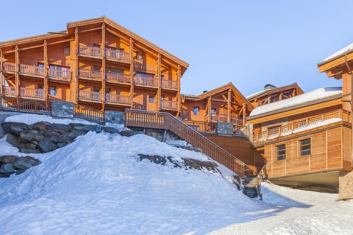 les-balcons-de-val-thorens-depart-skis-aux-pieds-24926