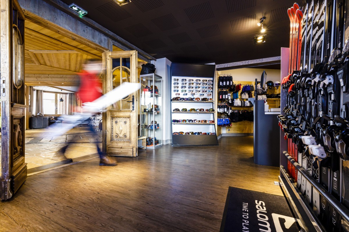 Magasin de ski - ©Studio Bergoend