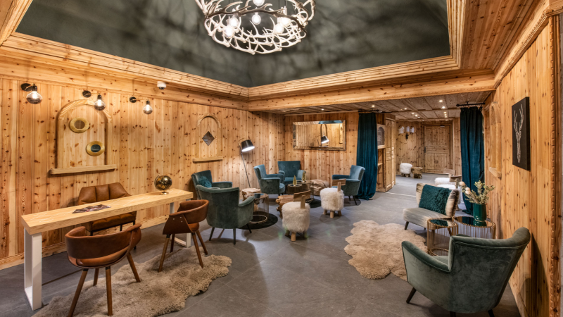 MONTANA VALBEL****