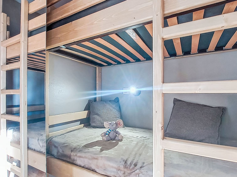 5315AC7F85391FE0AAA2D973D9807C6D.jpg 5315AC7F85391FE0AAA2D973D9807C6D.jpg