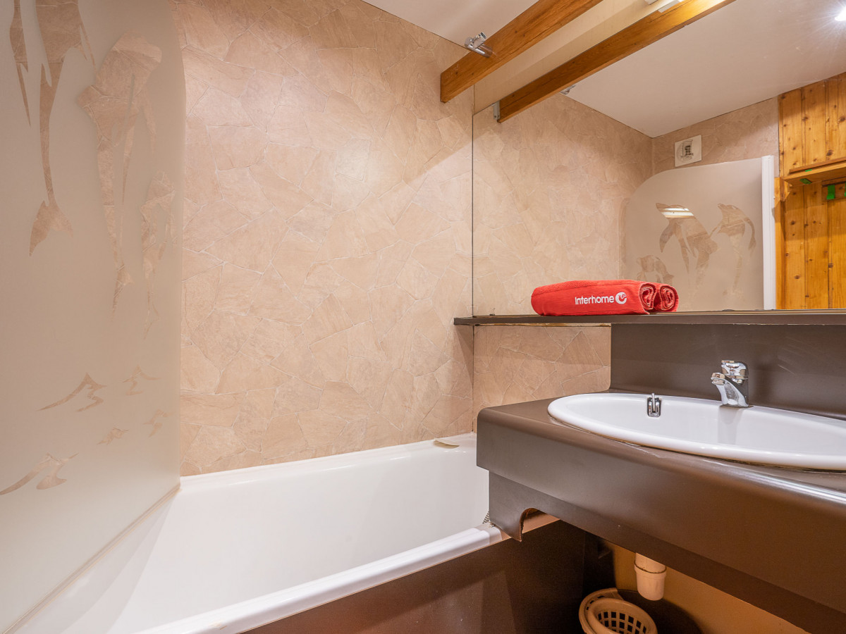 5A56365000C61EDD81D24F949B8484FF.jpg 5A56365000C61EDD81D24F949B8484FF.jpg