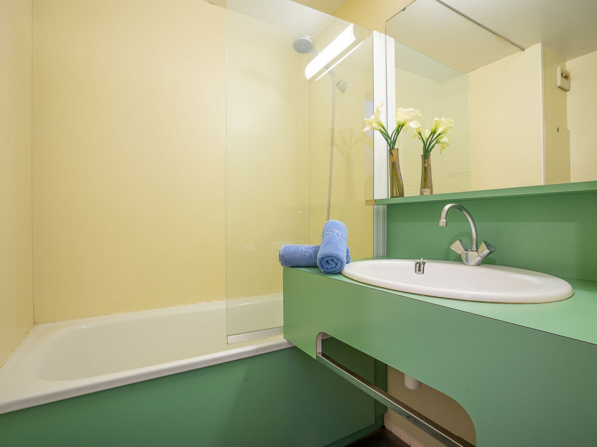 5A56365000C61EDD81EC7160F6EC1C30.jpg 5A56365000C61EDD81EC7160F6EC1C30.jpg