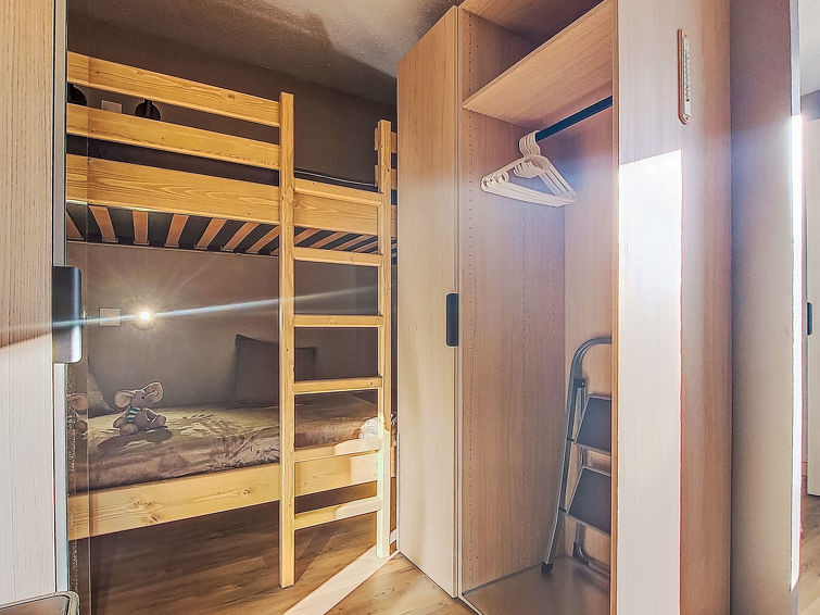 7F93E8404DBB1FE0AAA2DB7945559B6F.jpg 7F93E8404DBB1FE0AAA2DB7945559B6F.jpg