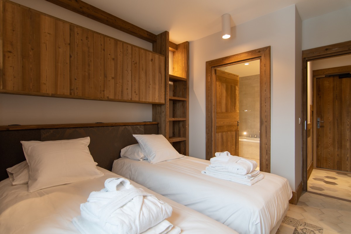 © Cocoon - © © Cocoon © Cocoon