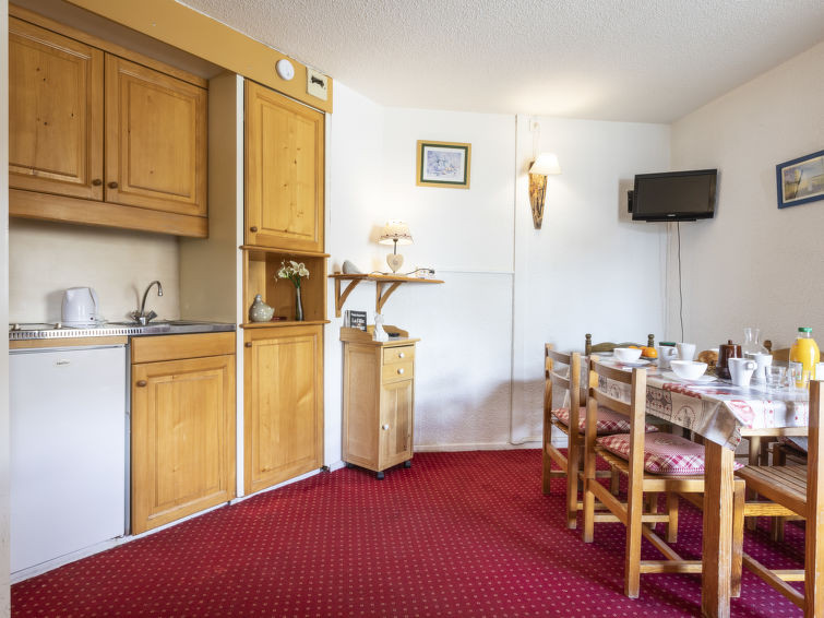 F2D993D001441EECAEFA9DBF08249EE6.jpg F2D993D001441EECAEFA9DBF08249EE6.jpg