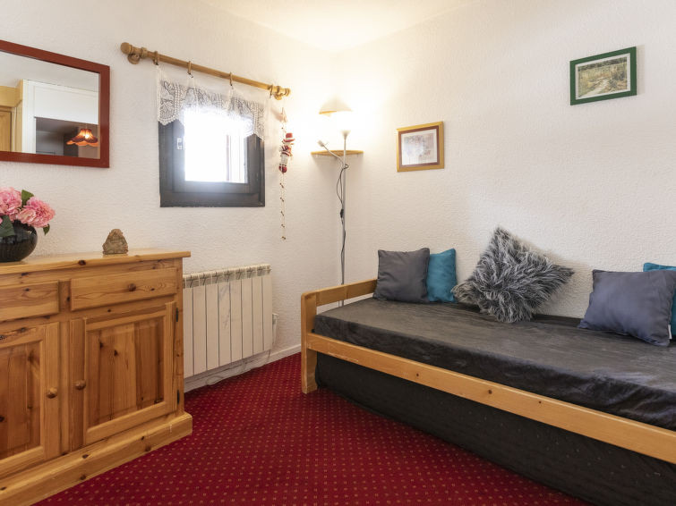 F2D993D001441EECAEFAA556E79F9F43.jpg F2D993D001441EECAEFAA556E79F9F43.jpg