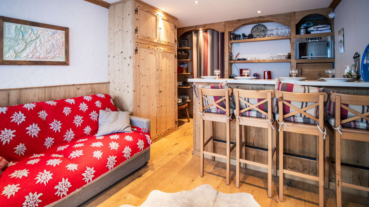 _clients_227344004_photos_502b_17425422 _clients_227344004_photos_502b_17425422