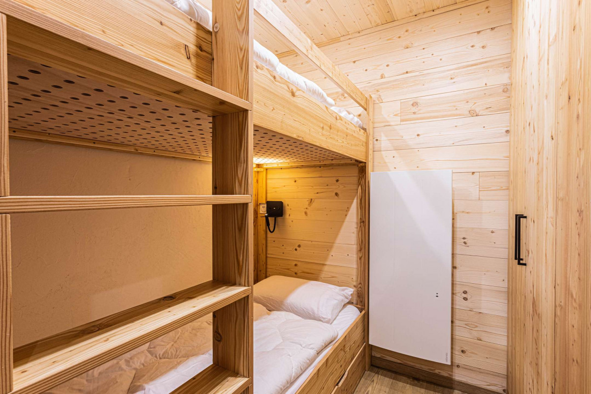 _clients_227360001_photos_135l_17346636