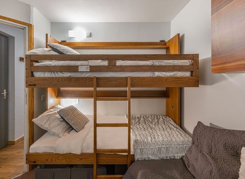 _clients_227360001_photos_140h_15638853