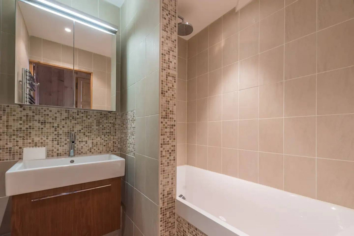 _clients_227360001_photos_14n_17118368