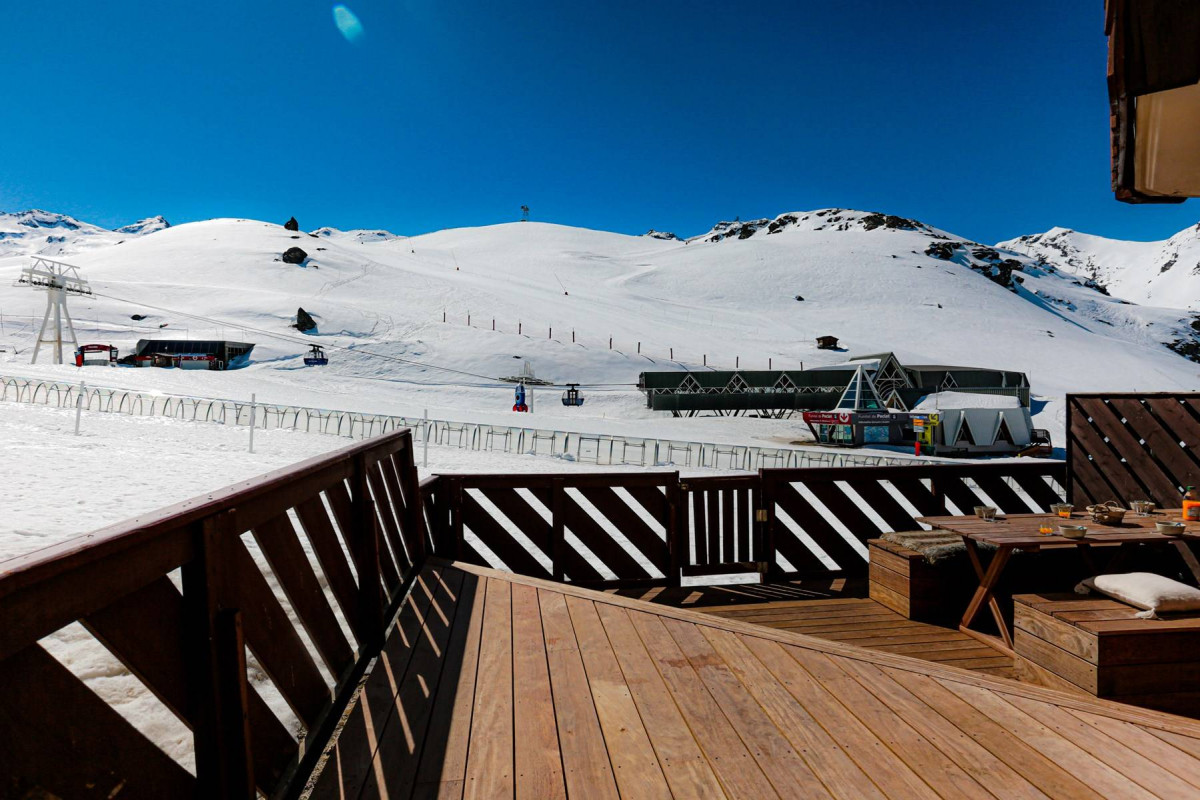 _clients_227360001_photos_15q_18316354