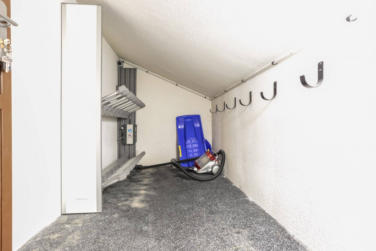 _clients_227360001_photos_16r_17571021