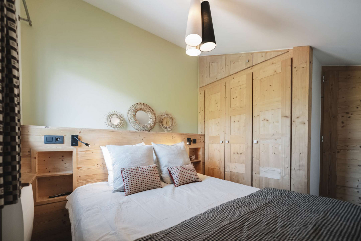 _clients_227360001_photos_16r_18352210