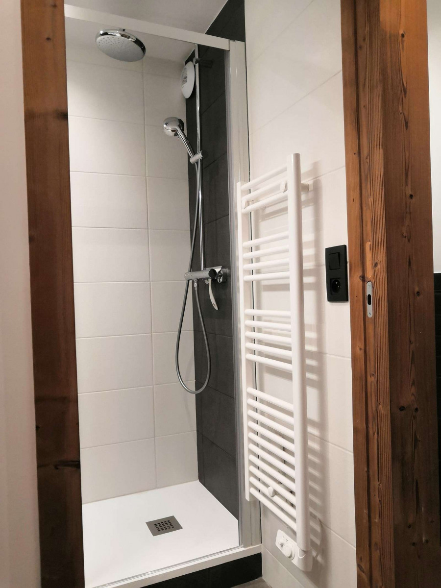 _clients_227360001_photos_31m_17032005 _clients_227360001_photos_31m_17032005