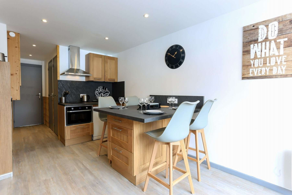 _clients_227360001_photos_34c_17204892