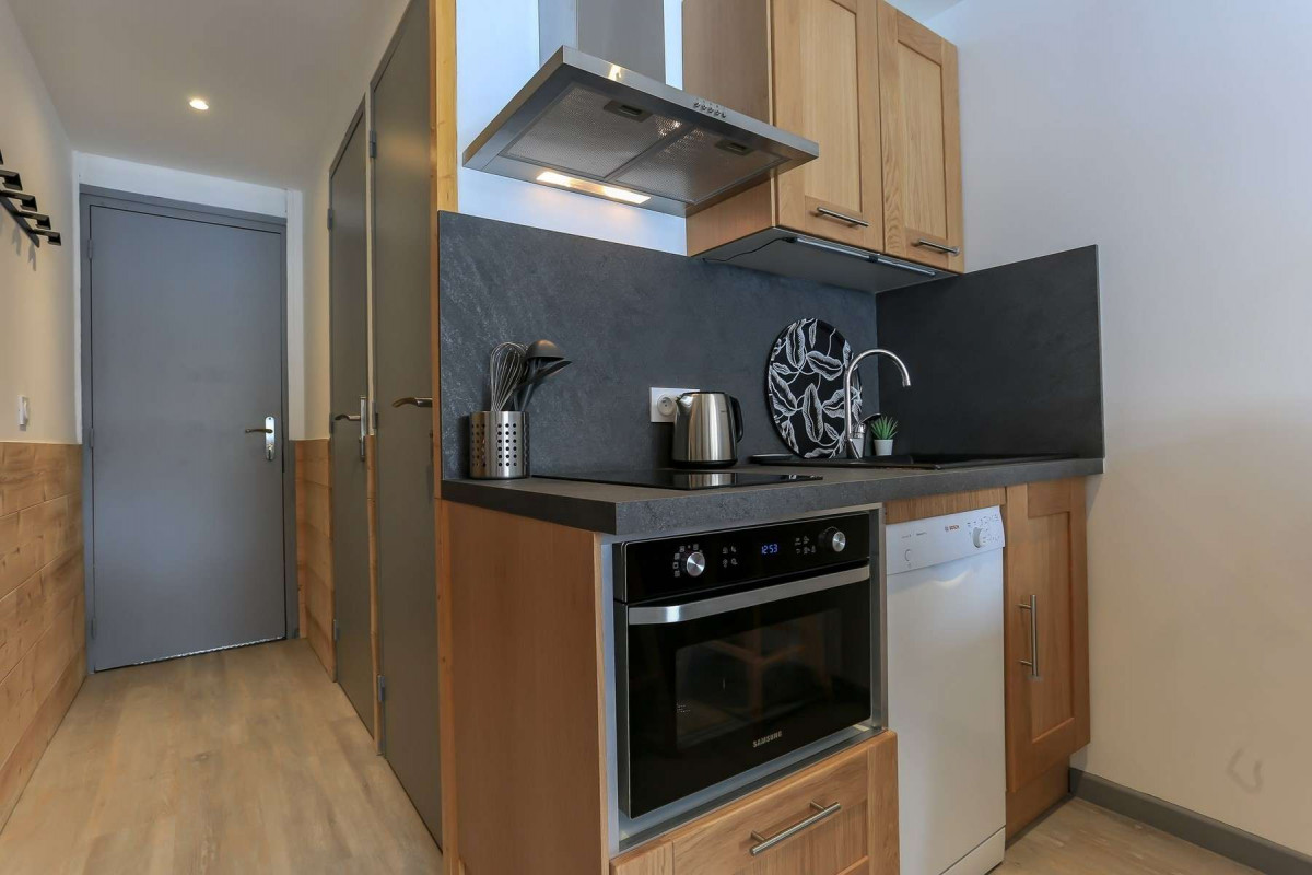 _clients_227360001_photos_34f_15784297