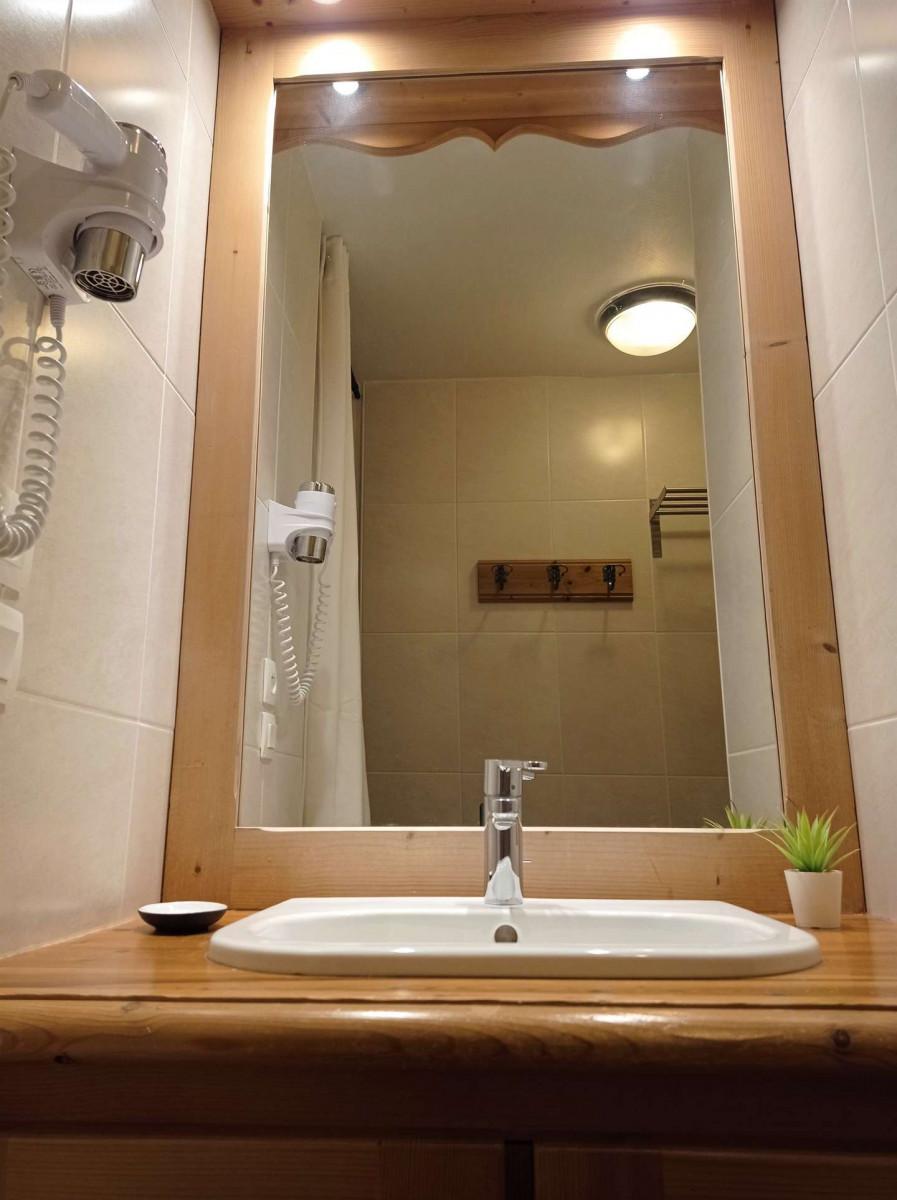 _clients_227360001_photos_49m_17305569