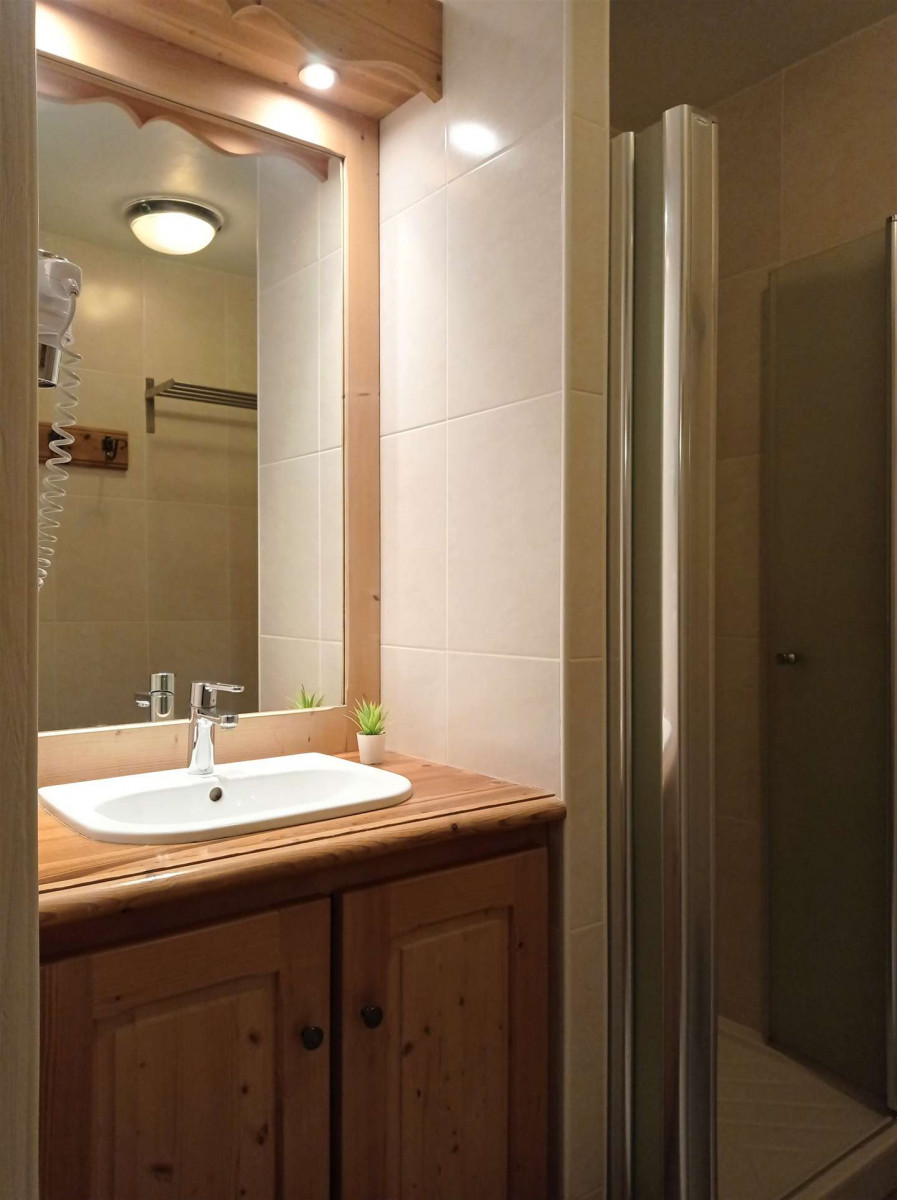 _clients_227360001_photos_49n_16755626 _clients_227360001_photos_49n_16755626