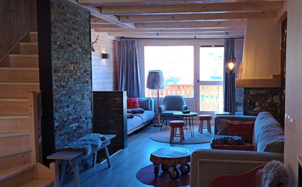 _clients_227360001_photos_60a_17612644