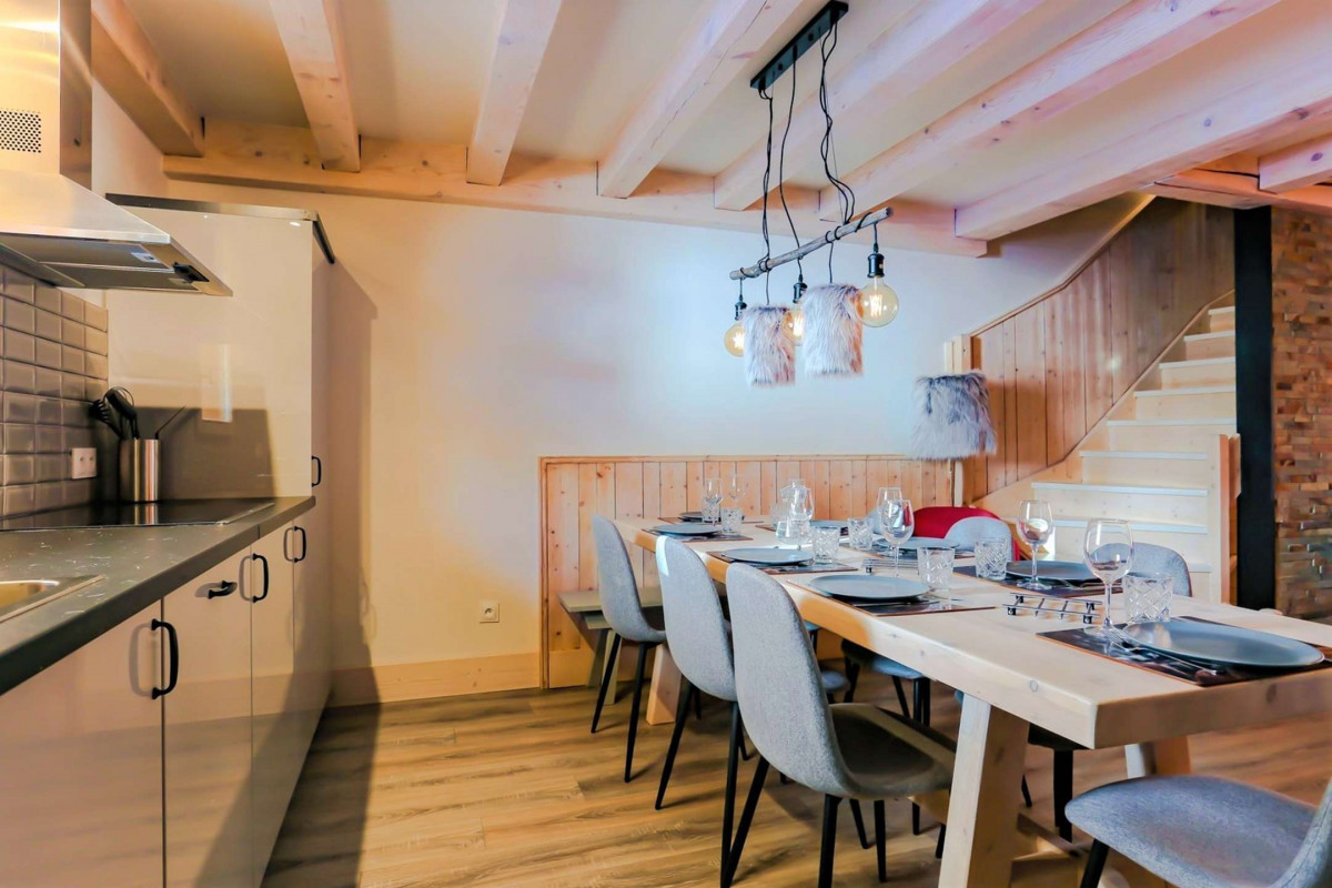 _clients_227360001_photos_60g_16534553