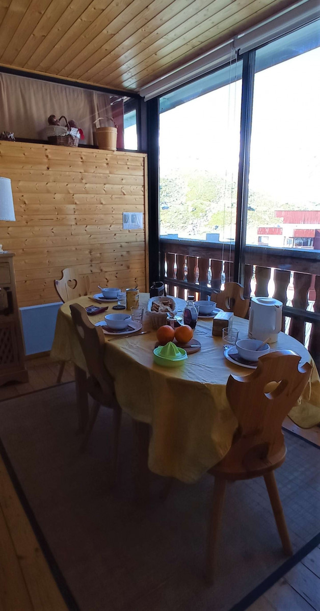 _clients_227360001_photos_80k_15784622