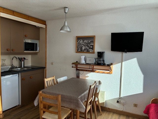 _lv_images__lot_0000020606_09_17321780