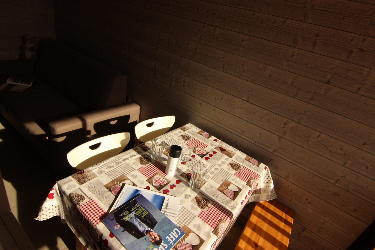 _lv_images__lot_0000041102_08_16878035