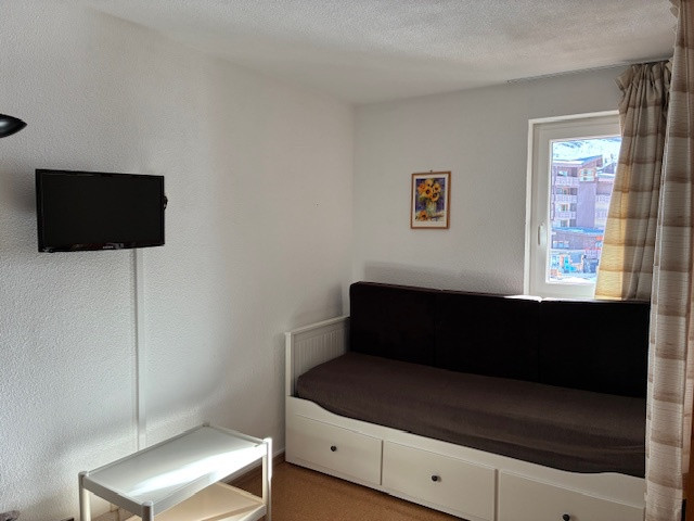 _lv_images__lot_0000090201_08_16382591 _lv_images__lot_0000090201_08_16382591