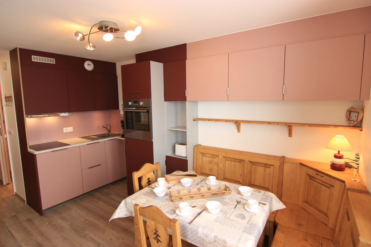 _lv_images__lot_0000140017_02_17320961