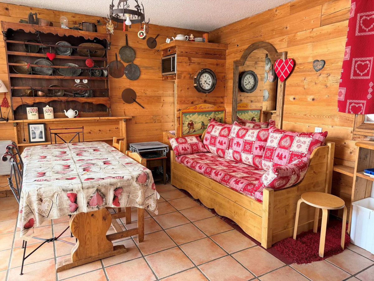 _lv_images__lot_0000170001_01_17478576 _lv_images__lot_0000170001_01_17478576