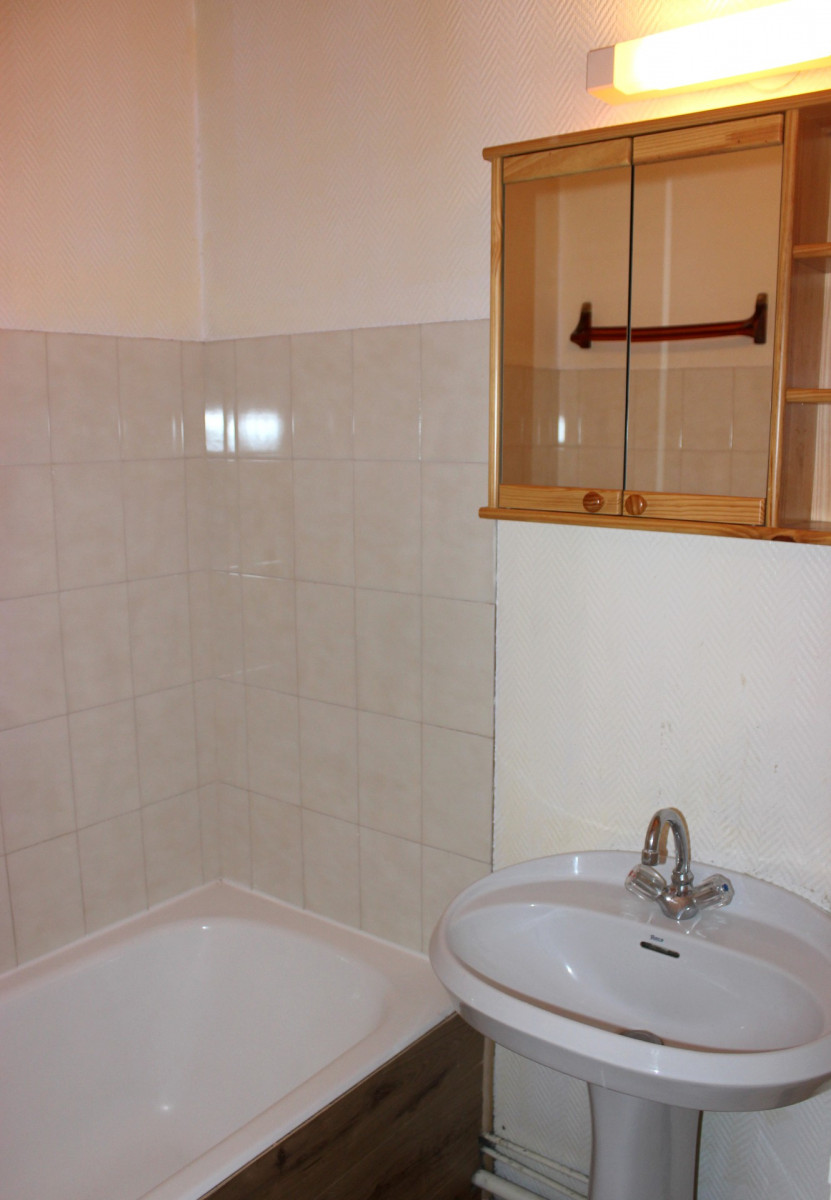 _lv_images__lot_0000170503_05_16564824