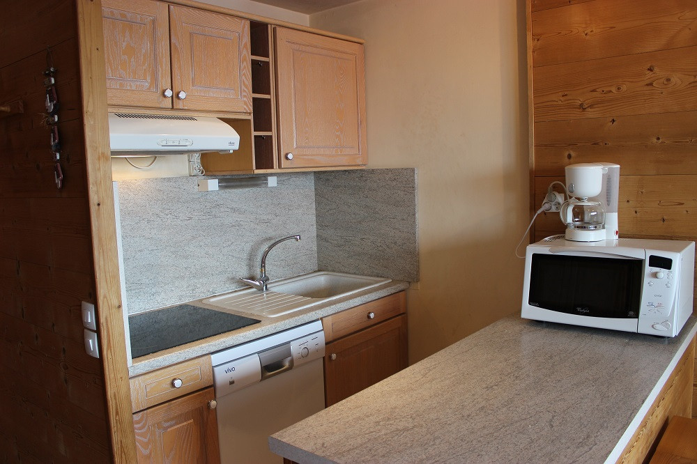 _lv_images__lot_0000180154_09_17335519