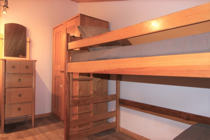 _lv_images__lot_0000200075_07_15623003