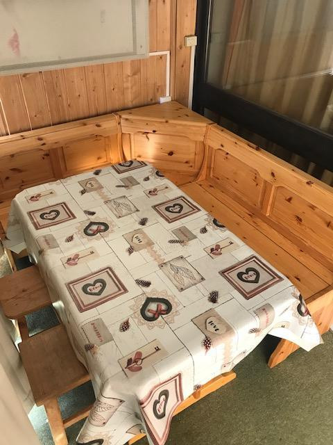 _lv_images__lot_0000250066_04_15655850