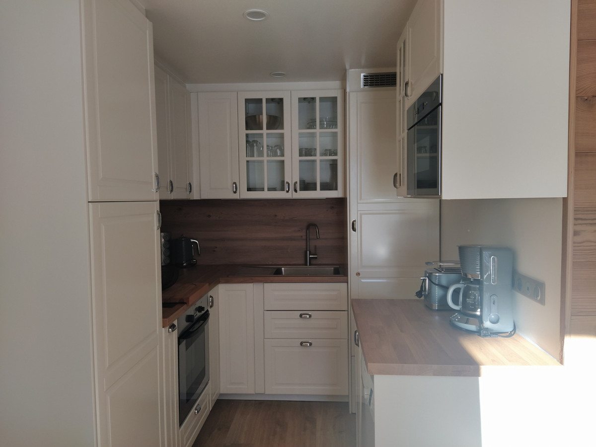 _lv_images__lot_0000332404_03_16607870