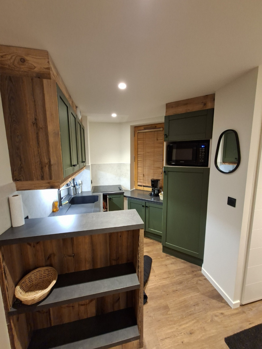 _lv_images__lot_0000440310_05_17452656