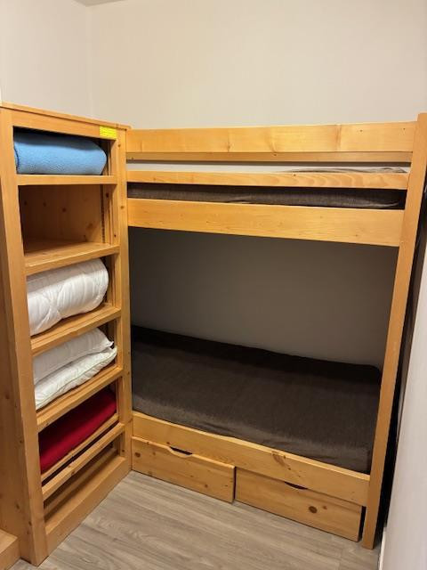 _lv_images__lot_0000480020_05_16366919