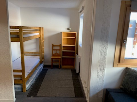 _lv_images__lot_0000480078_05_15876910