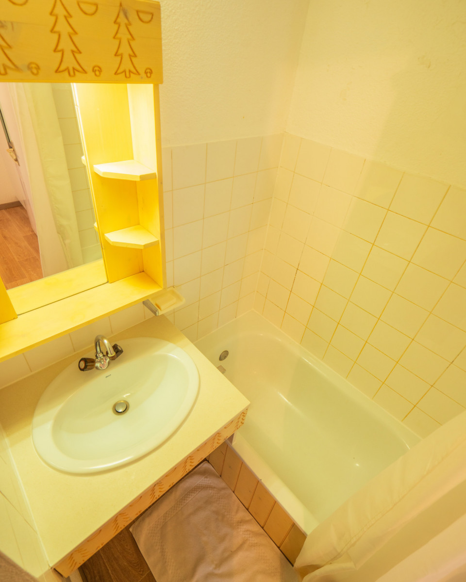 _lv_images__lot_0000480091_06_16878522 _lv_images__lot_0000480091_06_16878522