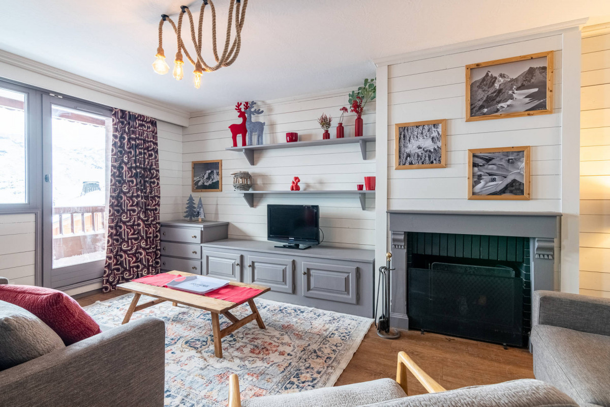 _lv_images__lot_0000480117_01_15755520 _lv_images__lot_0000480117_01_15755520