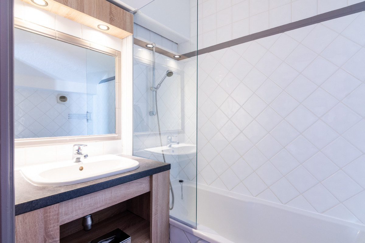 _lv_images__lot_0000480118_09_15019568 _lv_images__lot_0000480118_09_15019568