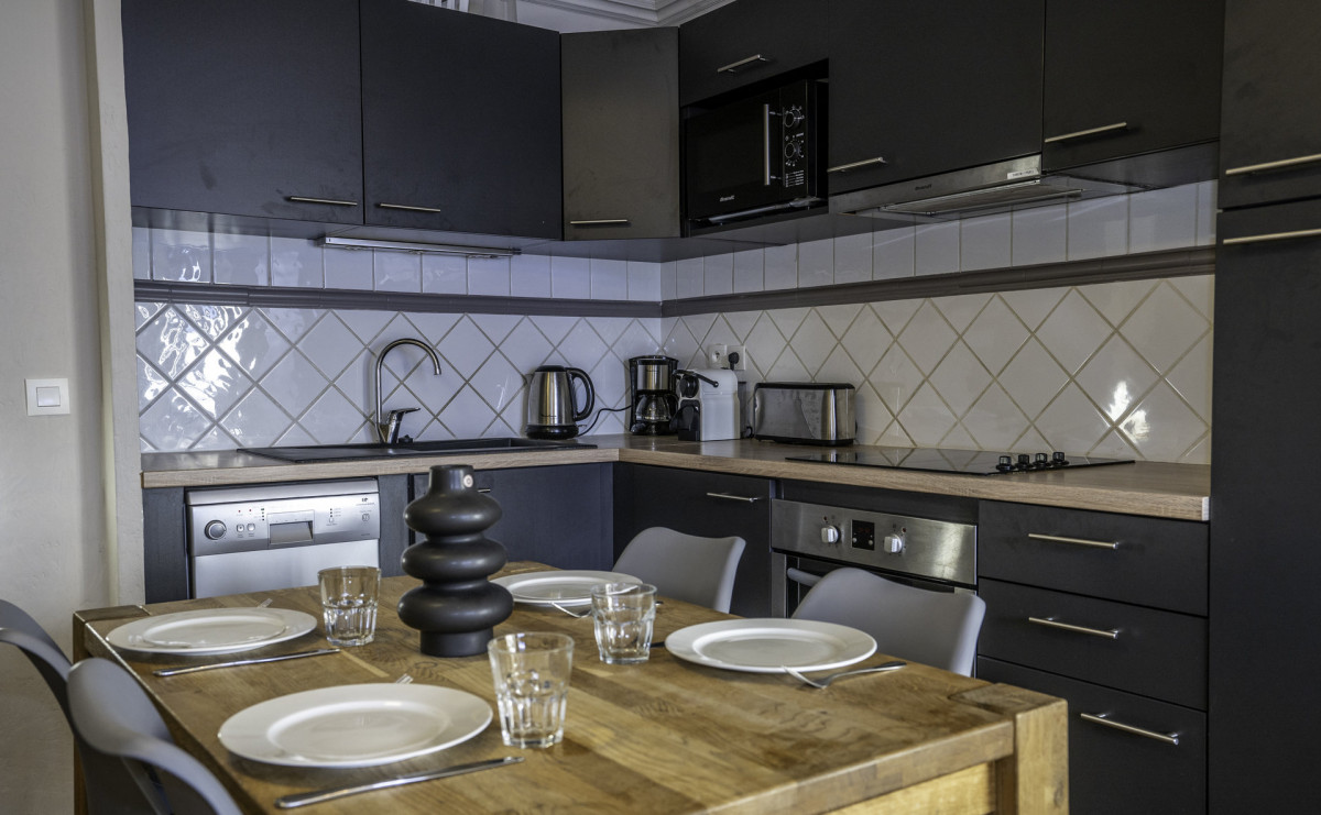 _lv_images__lot_0000480135_04_16947201