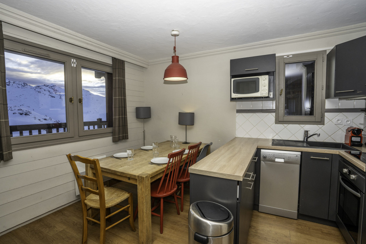 _lv_images__lot_0000480136_01_16666154 _lv_images__lot_0000480136_01_16666154