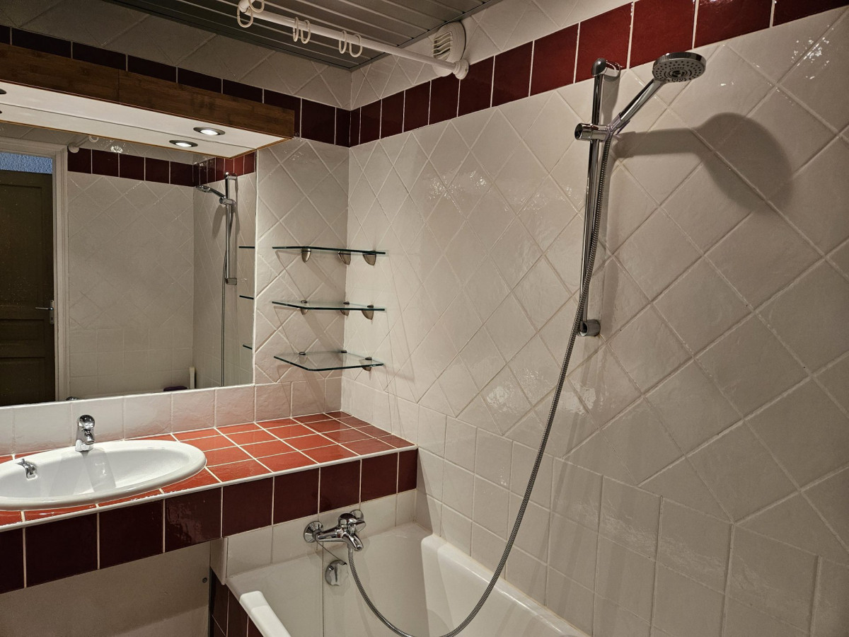 _lv_images__lot_0000480154_04_16608654