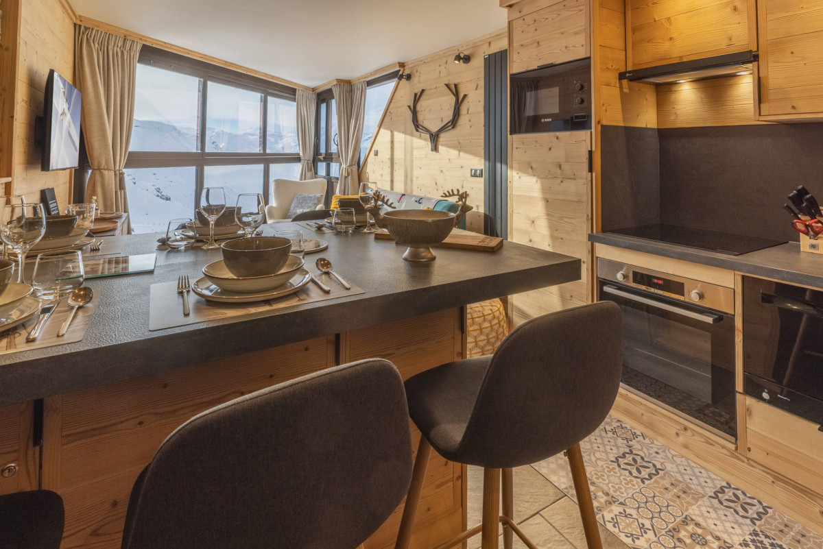 _lv_images__lot_0075553539_04_15878564