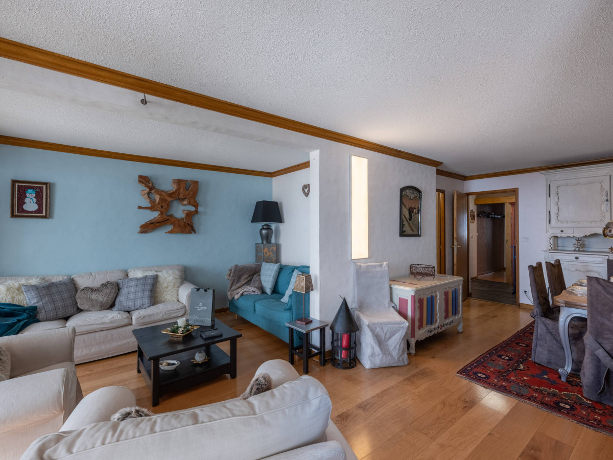 _lv_images__lot_0075553601_06_16653930