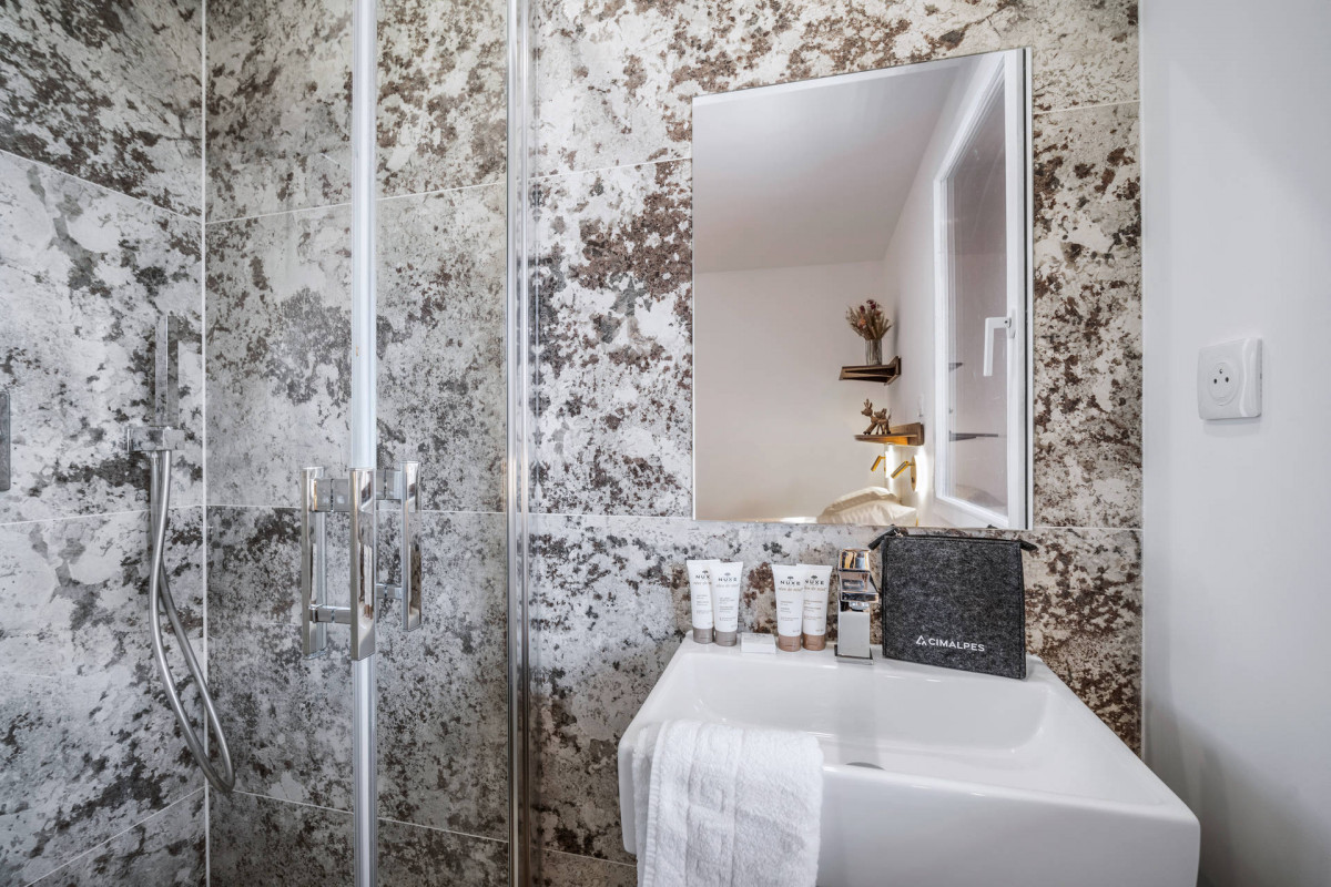 _lv_images__lot_0075553614_07_15043961 _lv_images__lot_0075553614_07_15043961